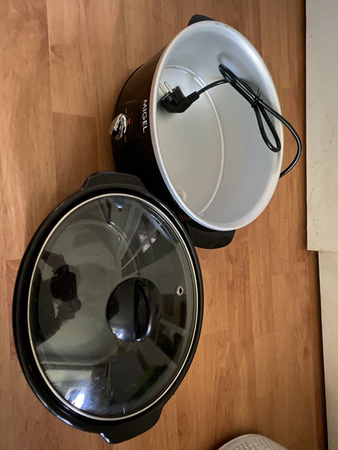 [集市好物]慢炖锅，全新未用过，3 QUART