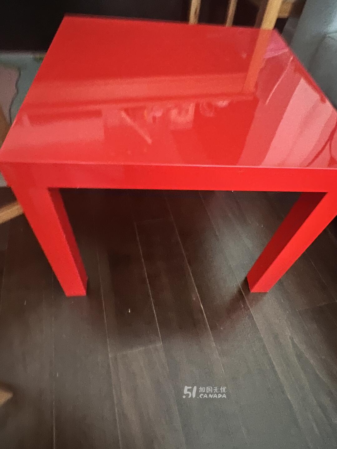 桌子
