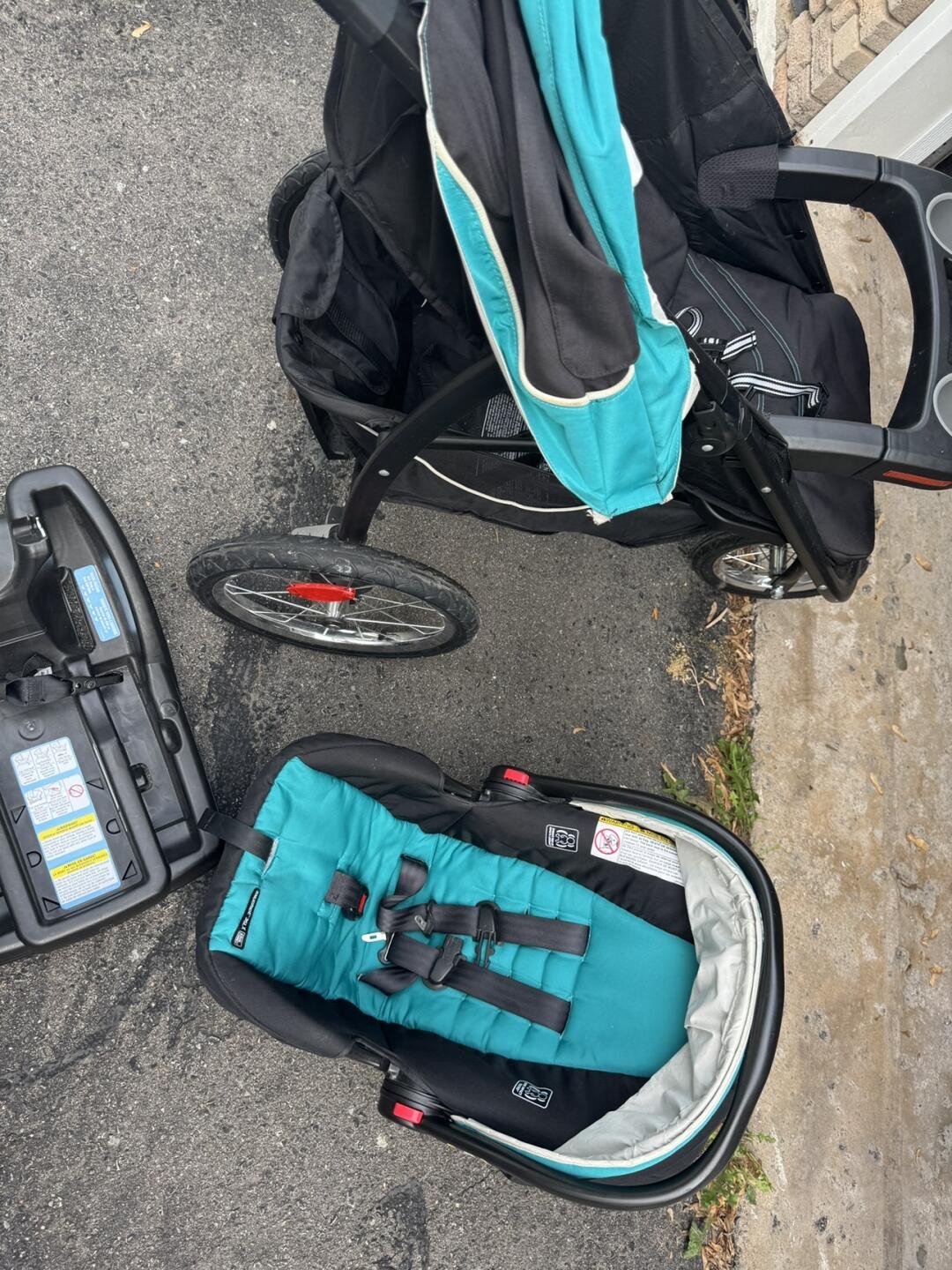 [集市好物]婴儿车和婴儿椅