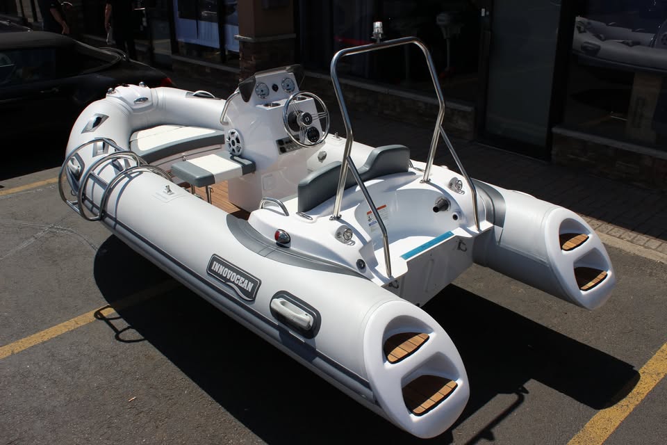[集市好物]Navi-Soul 3.9米 豪华 RHIB 硬底充气艇