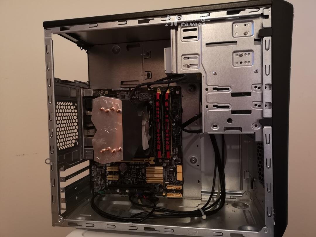 [集市好物]Micro-ATX PC机箱一个（附带一些硬件）