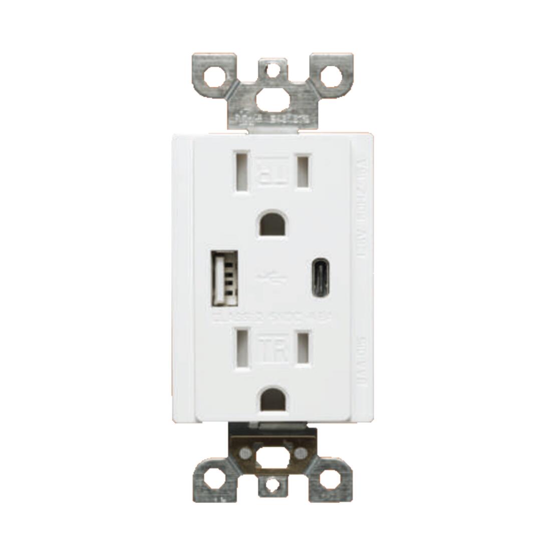 [集市好物]Votatec USB 15A 插座 ($15.99)