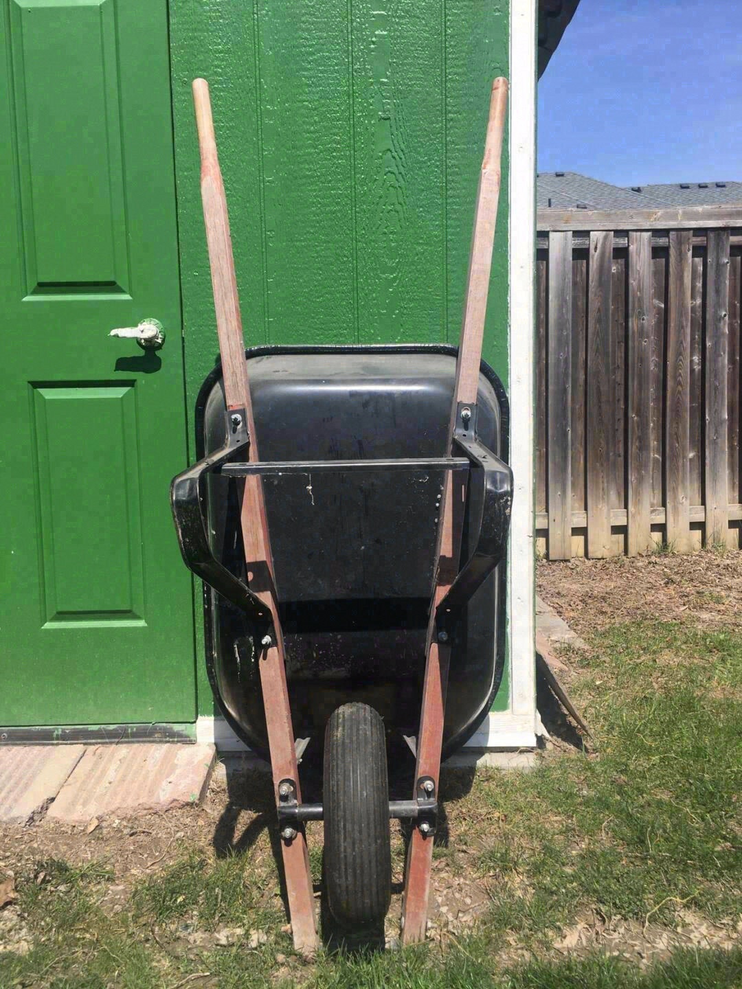 [集市好物]Wheelbarrow - $40 (Markham)