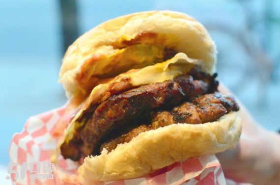 tat burger