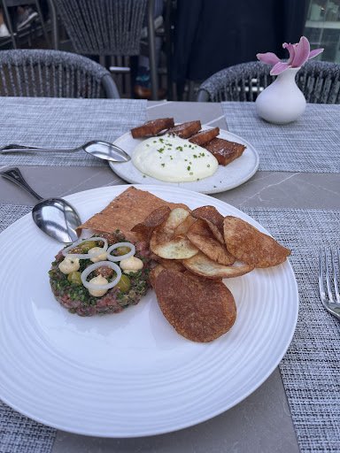 bg-img