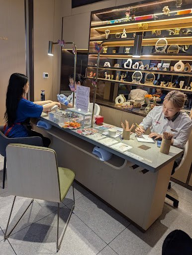 bg-img