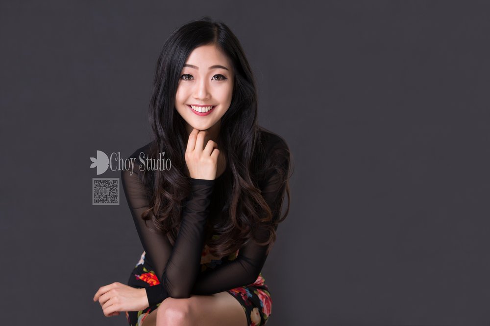 Amy_business_size.jpg